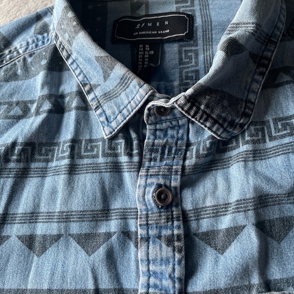21men Denim Blue Geometric Shirt - Picture 3 of 5